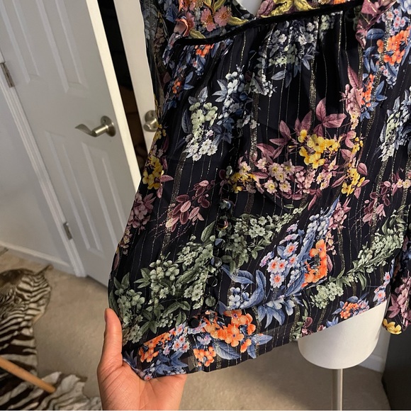 Binet Bahl floral anthropology top - Picture 8 of 9